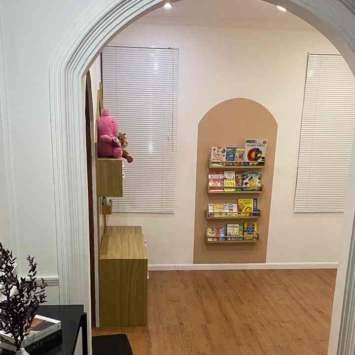 Nah kalau ini bagian favnya anak qu.. ruang bermain + ruang belajar 🤍

#aestheticroom #aesthetichomedecor #homestyling #playingroom #kidsroom #japandi