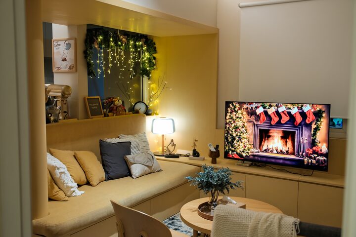 short form carousel card thumbnail