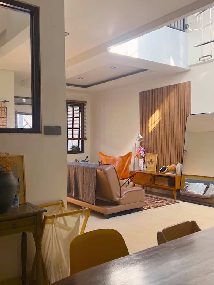 Rumah kami akhir-akhir ini🏡✨ #midcenturymodernhome #90sqm #ikea #naun #livingroomideas #rumahrenovasi