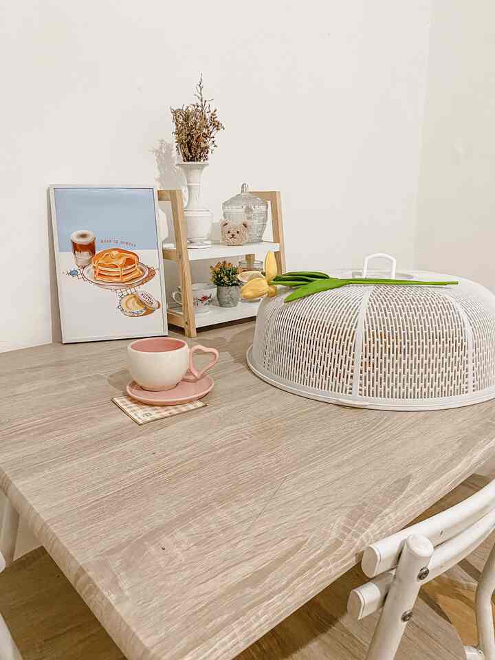 Tiga dinningroom decor yang pernah kami coba dirumah. Semoga menginspirasi :) 

#diningroomdecor #diningroomideas #diningroomisnpiration #diningroomstyling #decorruangmakan #ruangmakan #diningroom