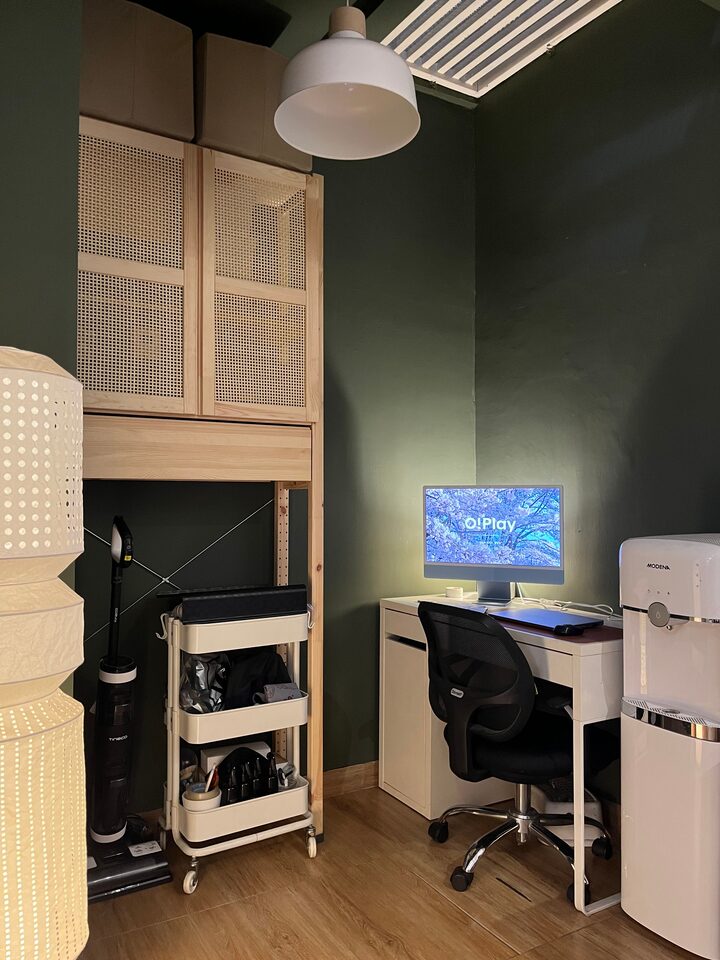 short form carousel card thumbnail