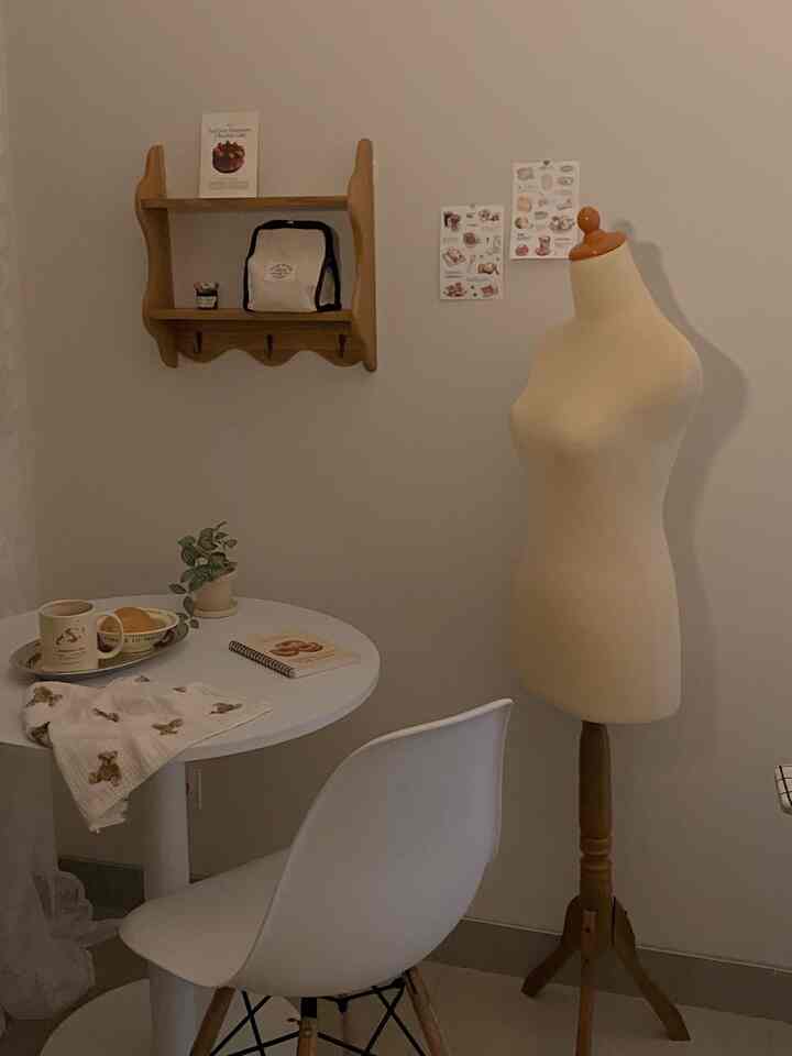 mode malam - ruang hobi ☕️📝

#mode malam
#kamar bermain
#ruang hobi
#rakdinding
#rumahcluster
#bsd
#decorlowbudget
#dekorasi rumah