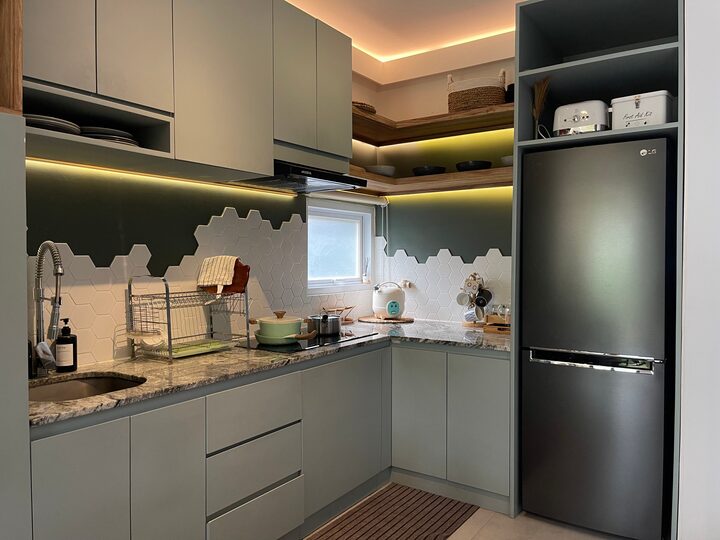 short form carousel card thumbnail