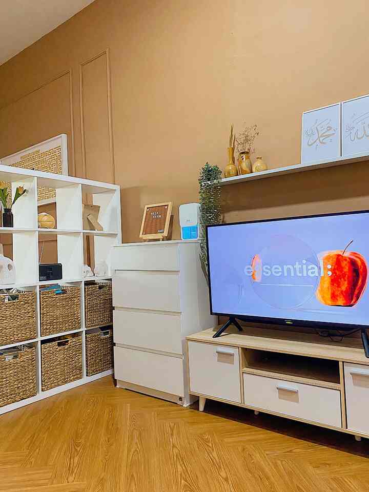 Ruang tv minimalis

#idedekorisaruangtv
#ruangtv
#ruangkeluarga
#dekorasi
#dekorasi rumah
#japandistyle
#kayudanputih
#Januari2024