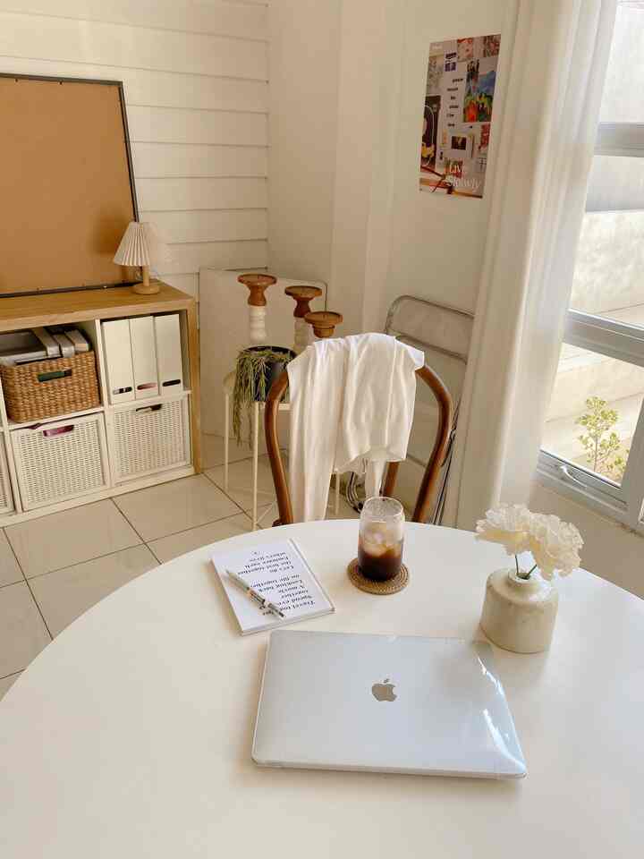 Momen terbaik #homeinspo #minimalist #aesthetic #homedecor #coffeetime