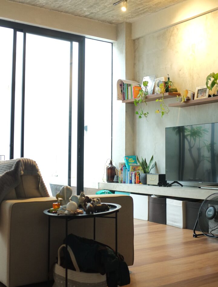 short form carousel card thumbnail