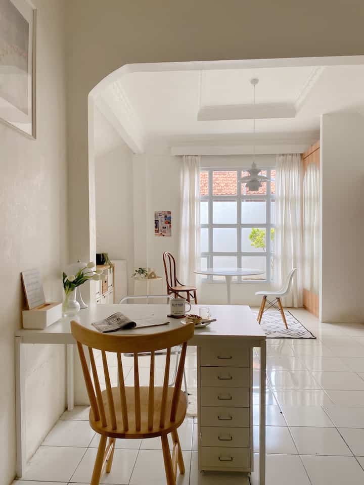 Bismillah .. Ruang tamu estetika saya #OClassphotography #AestheticRoom #livingroomdecor #aestheticdecor #homeinspo #minimalist