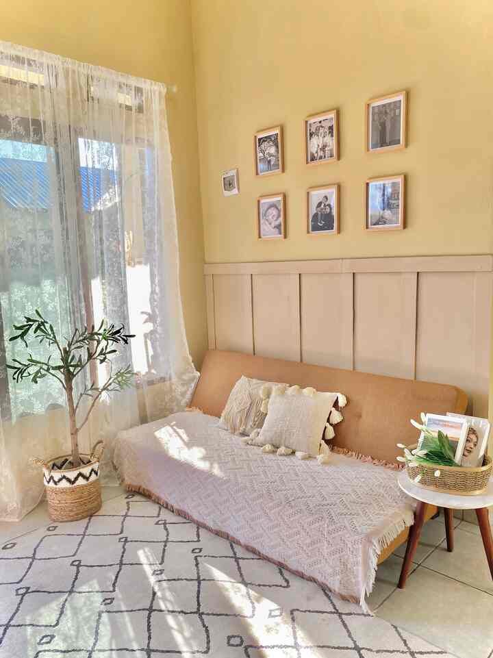 Sinmat nya masuk seumprit aja kerumah ada jam jam tertentu sinar matahari bisa masuk kerumah .. 

#PencahayaanAlami
#BrightHouse
#NaturalLighthing
#Pontianak 
#AsramaBrimob 
#RumahRantau