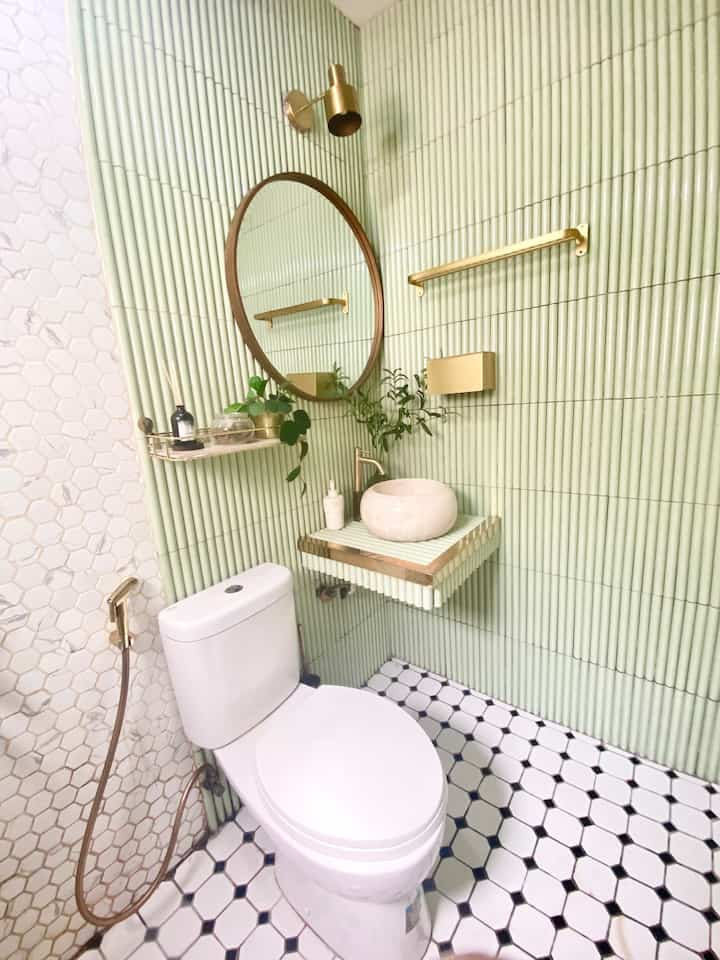 今回は無料テーマとしてバスルームを選択しました。私のバスルームにはあまりスペースがなく、通常は家に来る人だけが使用するため、めったに使用されません。


#バスルーム #bathroomstyle #aesthetic #bathroominterior #dreambathroom #bathroomdetails #bathroomdecor