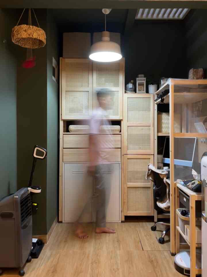 New home office, langsung praktekin cara photo hasil dari belajar di Oclass 🫶🏻
Tekniknya keren banget.. ini salah satunya buat photo blur, hanya menggunakan iphone.

Caranya:
1. Aktifin live
2. Lalu foto seperti biasa
3. Buka galery dan ubah dari live menjadi long exposure

Mudah bukan 🤩

#OclassPhotography #AestheticRoom #Blurphoto #Japandi #RumahMungil