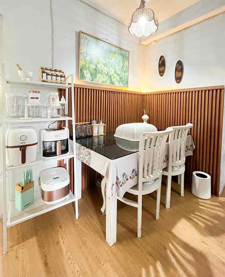 Ruang Makan Sederhana #diningroom #mejamakansederhana #mejamakan #infodekormejamakan #BTNOAS6