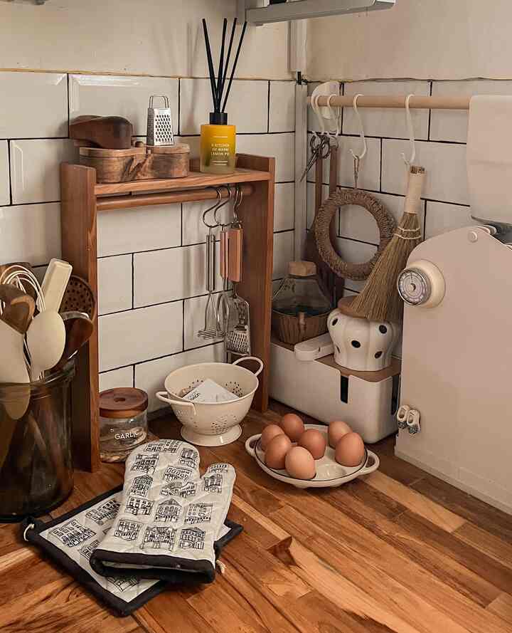 Keanggunan yang terjangkau berpadu dengan kenyamanan yang dapat disesuaikan dengan dapur Knoxhult IKEA. Rancang ruang impian Anda tanpa mengeluarkan banyak uang. #KnoxhultKitchen #IKEAStyle #DapurCantik #MyDreamKitchen #InspirasiDapur