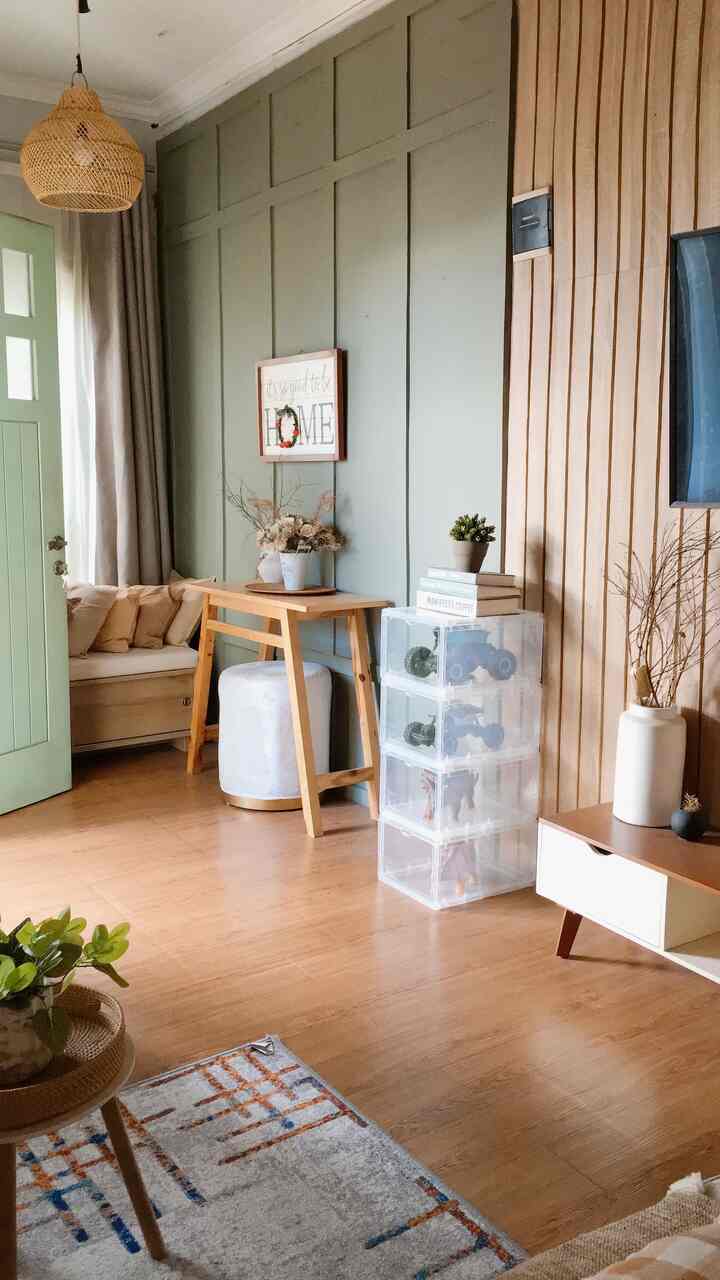 Berbicara ttg low budget.... Ruangan ini n yg lain nya di dominasi oleh perintilan dekorasi yg lowbudget... seperti wallpanel motif garis" ber motif kayu, q bikin DIY an n q lapis dh kertasive motif kayu, dummy book sebagai pemanis perintilan saat mendekor dg harga murah bgt di shopee, dll.....
Bikin ruangan cantik dg perintilan yg lowbudget.

#BudgetFriendlyDecor
#AestheticAffordable
#SpillDecorLowBudget #scandinavian #minimalis #Livingroomlowbudget #Japandiminimalis