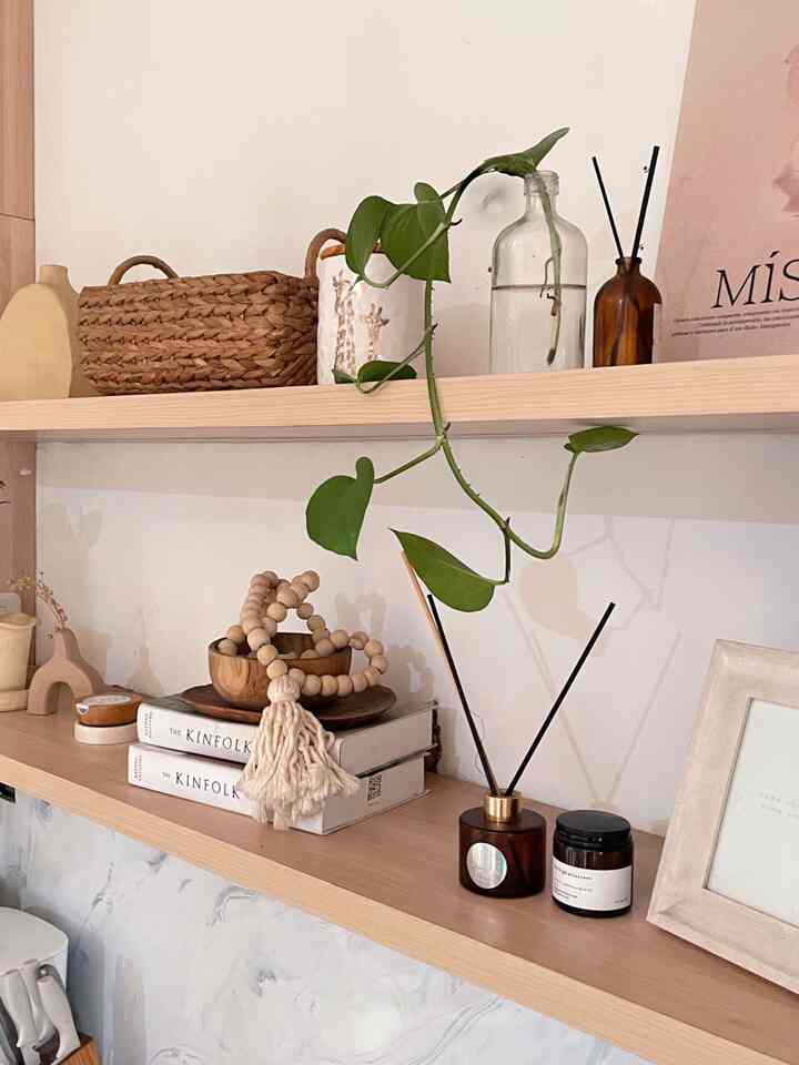 Can you believe that almost all of the kitchen decorations I use are budget friendly? Luxurious and high-quality home decorations are not always branded goods at expensive prices. I started looking for unique local product room decorations for the kitchen, still attractive but still affordable for room decoration at home. So you can save your budget for other more useful needs 🥰
-
Come on, check the link I've posted in this picture.
-
#KNSLiving
#KNSLivingdecoration
#BudgetFriendlyDecor
#AestheticAffordable
#SpillDecorLowBudget