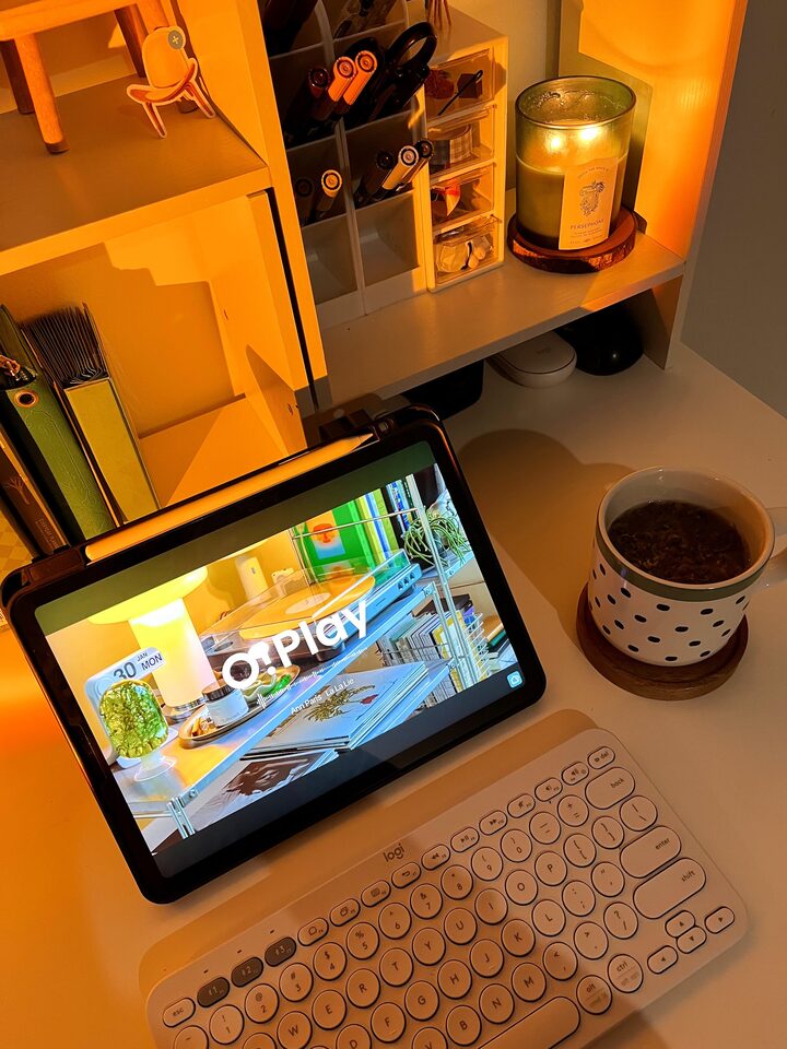 short form carousel card thumbnail