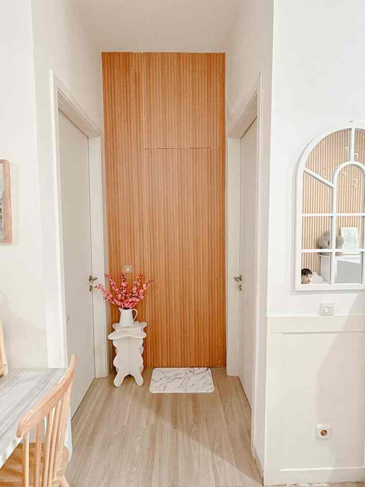 ini dinding toilet yang baru aku make over bisa diliat dari before dan afternya 
#dinding 
#idedecorasi
#pintukamuflase
#rumahminimalis
#aesthetic