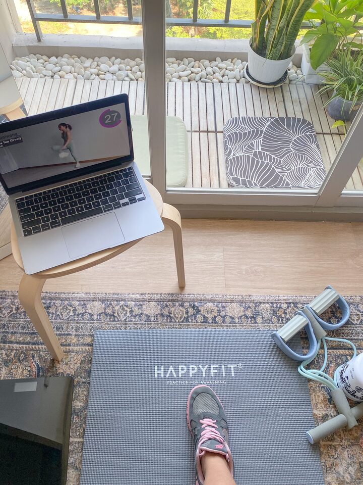 short form carousel card thumbnail