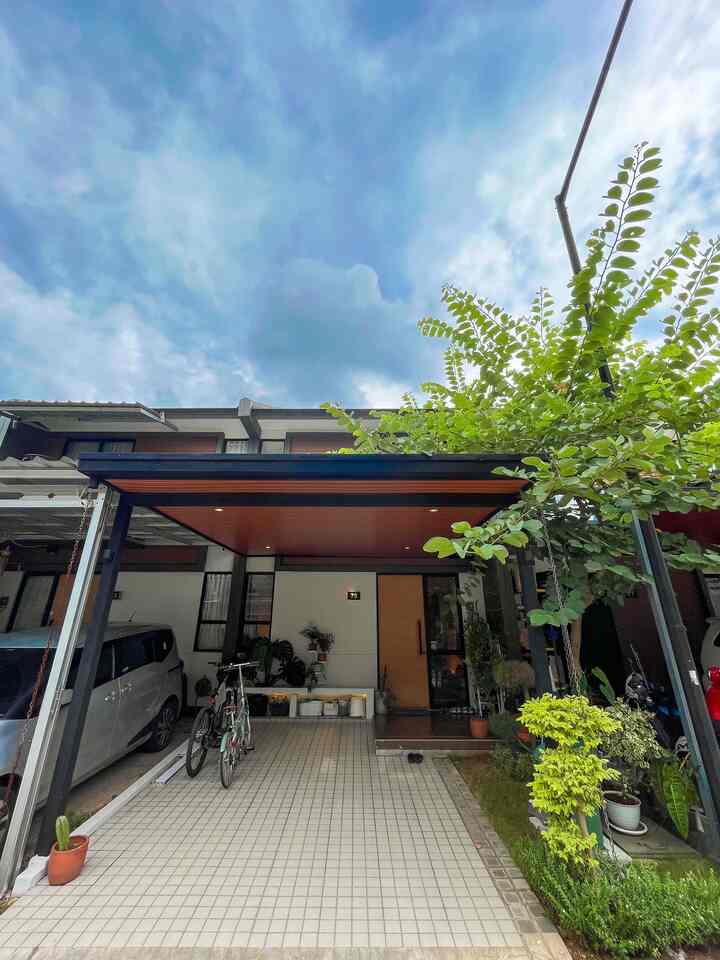 Fasad kali ini tampil dengan disertai langit yang cantik 😍

#FacadeStyle
#IdeFasad
#InspirasiFasad
#Japandi
#Minimalist
#Kibouichi