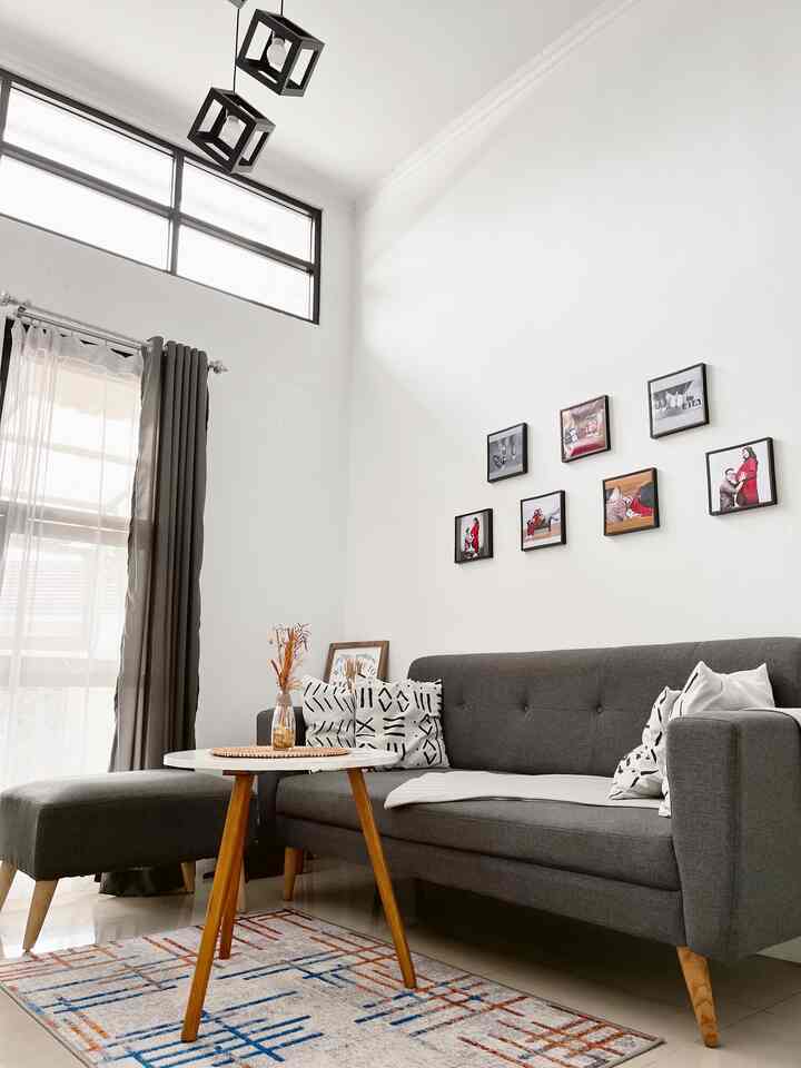 Selamat Menyambut Bulan Ramadhan🫶🏻✨

biasanya mau sambut bulan ramadhan itu aku suka rapihin ruangan, salah satunya yang penting itu area ruang tamu walau belum tau nih yang mau bertamu siapa yaa😆

bakal heboh juga yaa pastinya nanti banyak toples di atas meja hihi, ada yang sama juga bersihin area ruangan mana aja nih? 🤗

#homedecor #inspirasirumah #dekorasiruangtamu #dekorrumah #dekorruangan #ruangtamu #ruangtamutanpatv #inspirasidekorrumah #rumahminimalis