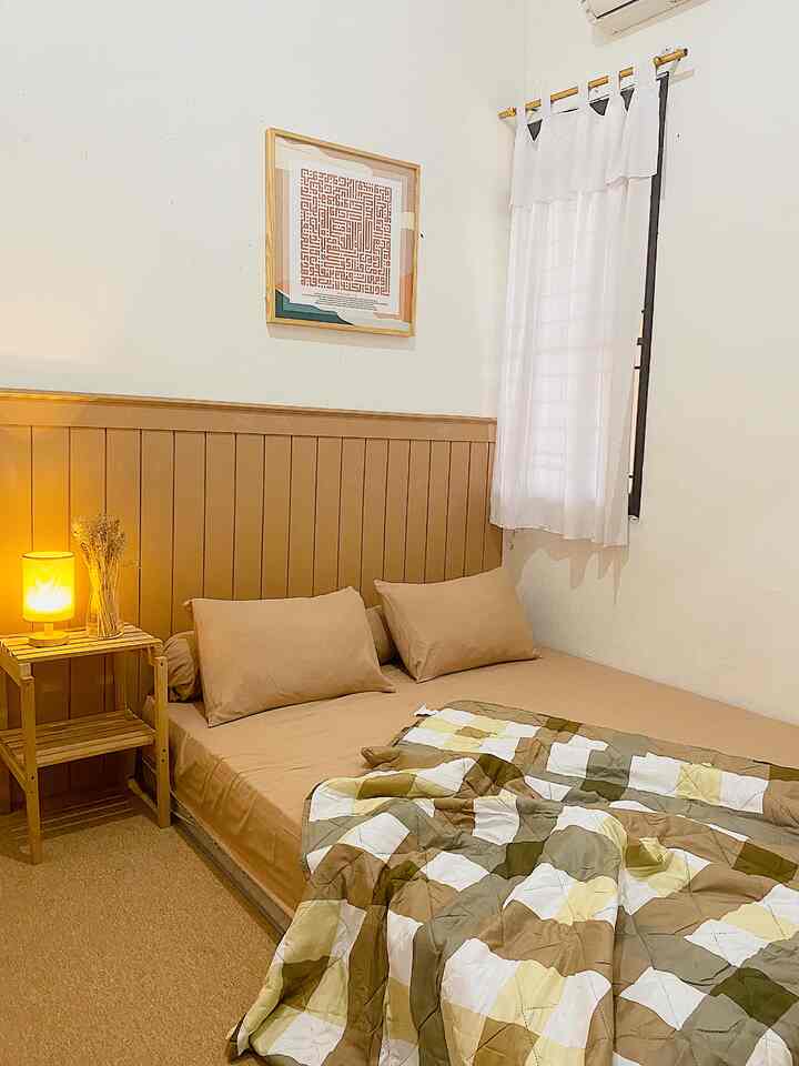 The bedroom measures 3mtr x 2.5mtr
#bedroom
#warm
#homedesign
#roomdecorationideas
#minimalistroom
#decor ideas
#beautifulbedroom
#japandi
#bedcoveraesthetic
