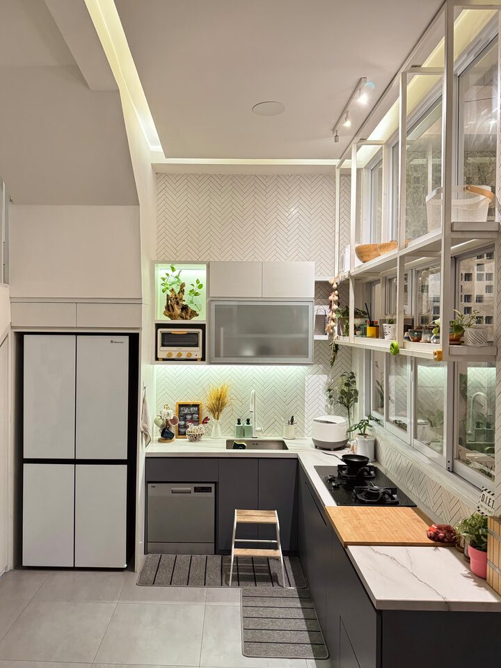 short form carousel card thumbnail