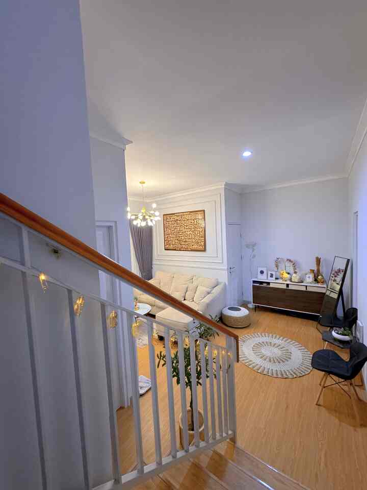 #livingroom #ruangtamu #dekorasiruangtamu #perabotanlgaero #tangga