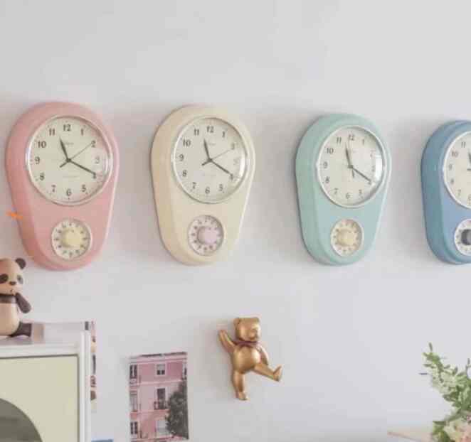 SONA Vintage Wall Clock