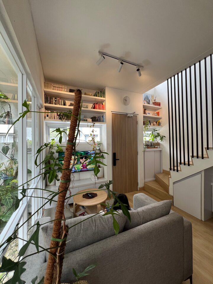 short form carousel card thumbnail