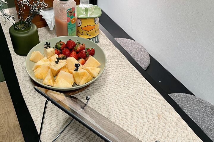 short form carousel card thumbnail