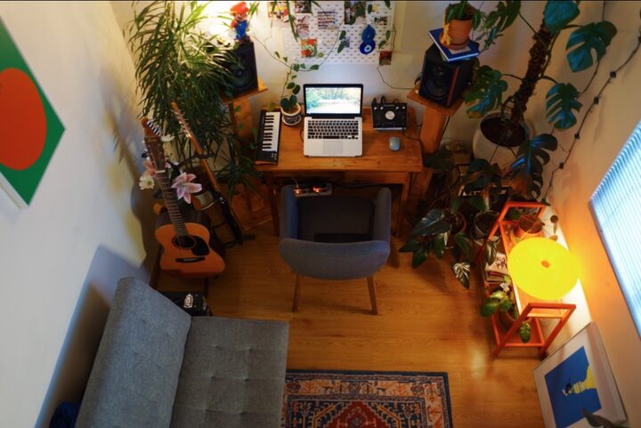 short form carousel card thumbnail