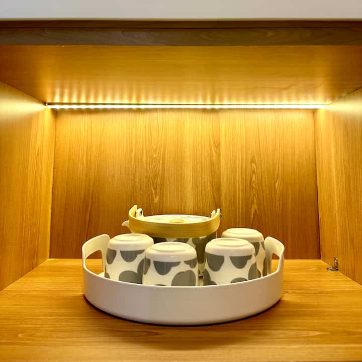 LIGHTING STYLING

Hai tetangga! Selamat datang kembali ke rumah second minimalis kami. Berikut merupakan beberapa inspirasi lighting minimalis yg ada d rumah kami.

Agar beberapa spot rumah terasa hidup, maka kami menggunakan LED strip seperti difoto. 

Semoga terinspirasi yaa

#homelighting
#inspirasilampu
#lampurumah
#rumahsecond
#decorminimalist