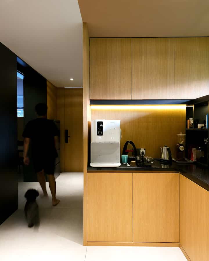 Dream Kitchen kami adalah dapur yang mudah dibersihkan dan memiliki banyak kabinet untuk meletakkan peralatan memasak kami. Jadi dapur dapat selalu terlihat rapih dan bersih setelah memasak 🥰

#MyDreamKitchen #IdeDekorDapur #DapurEstetik #IssetHouse #Minimalist 