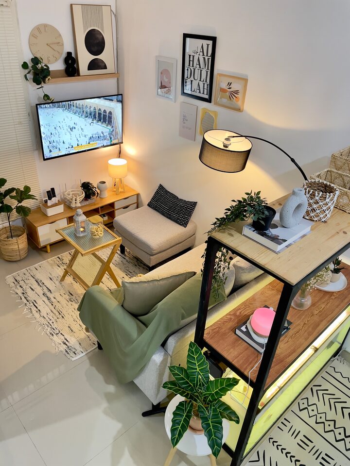 short form carousel card thumbnail