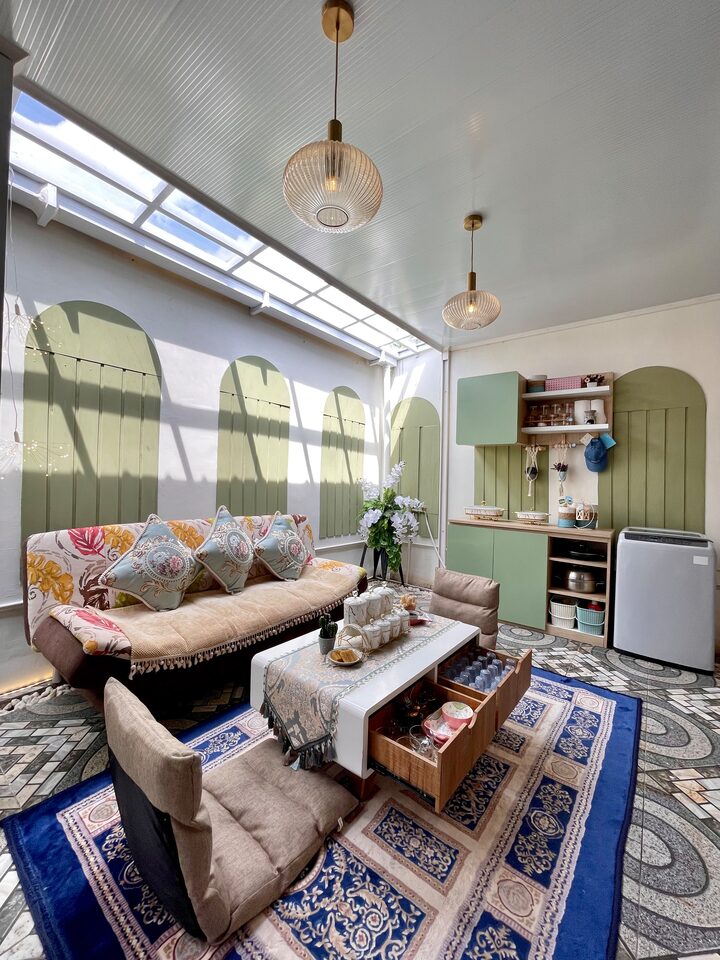 short form carousel card thumbnail