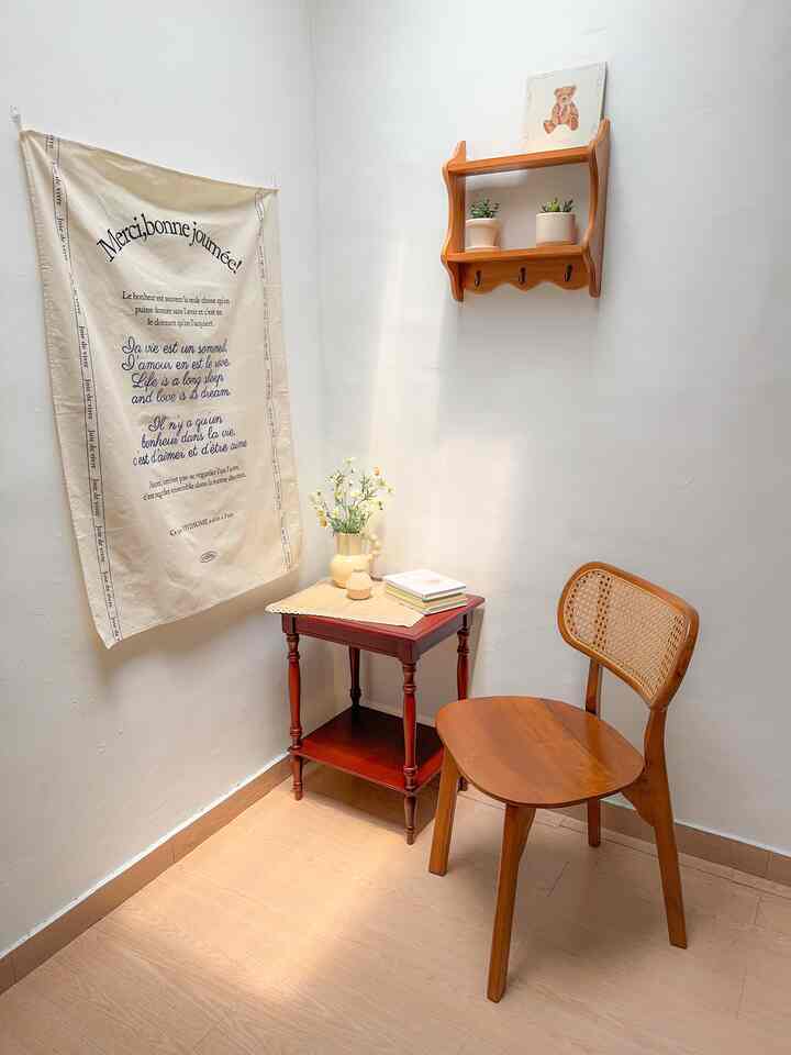 Moment favoritku dirumah yah saat bisa duduk bersantai tanpa jaga baby 😆 
Apalagi saat ada sinar matahari masuk kedalam rumah, auto happy liatnya 🤍


#waktufavoritdirumah #favoriterooms #favoritedecoritems #roomdecor #roomdecorinspo #decorinspo #roominspo #minimalist #aesthetic #studio #studioroom #apartment #apartmentstudio 