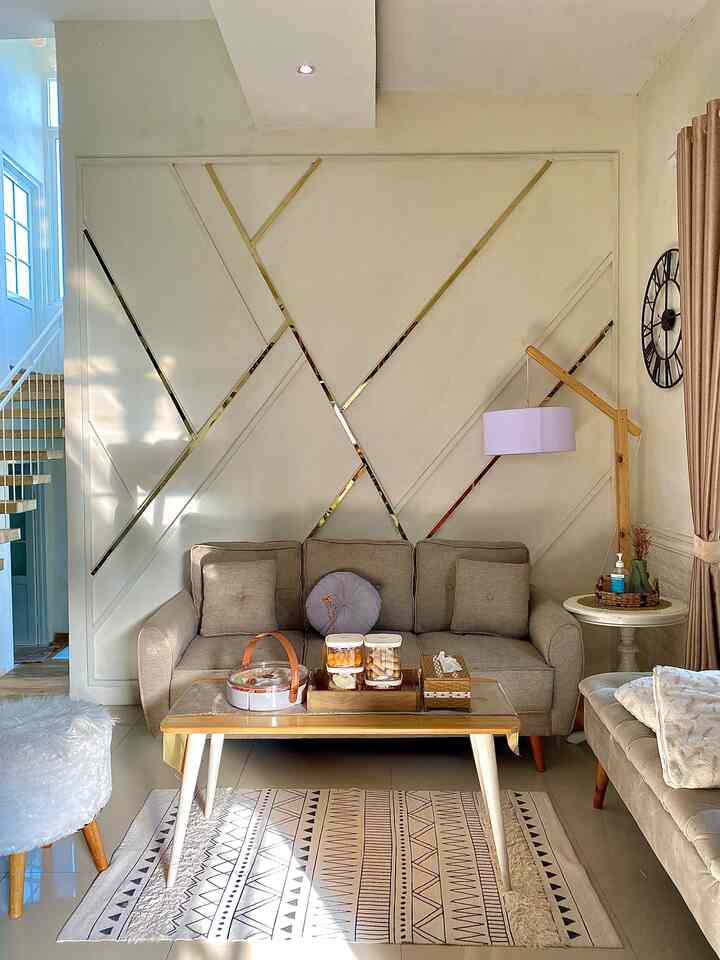 Suasana ruang tamu di hari libur
Minal aidzin walfaidzin yaa

#ruangtamumiminalis #dekorasiruangtamu #livingroomdecor #ruangtamu #dekorasiidulfitri #dekorasihariraya #homedecor #ruangtamuscandinavian