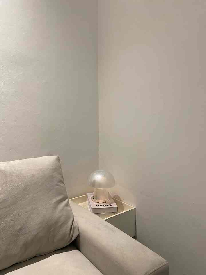 Night & Day Light

On slides 1-3 is the atmosphere at night in our house, while slides 4-5 are the atmosphere during the day.

#Minimalishome #homedecor #homeinspo #nightvibes #daylight #lightinginspo