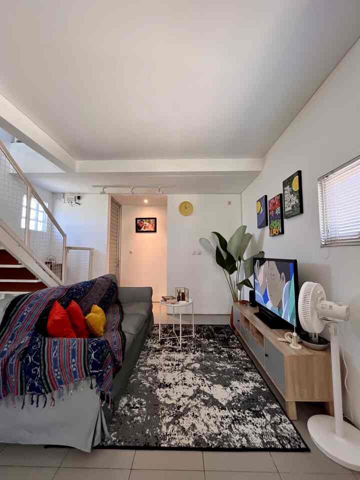 Transformasi livingroom dalam 2 tahun terakhir ✨

#livingroom
#dekorasiruangan
#idedekorasi
#beforeafter
#idedekorrumah
#bandung
#openspace
#rumahtanpasekat