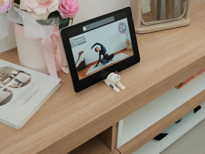 short form carousel card thumbnail