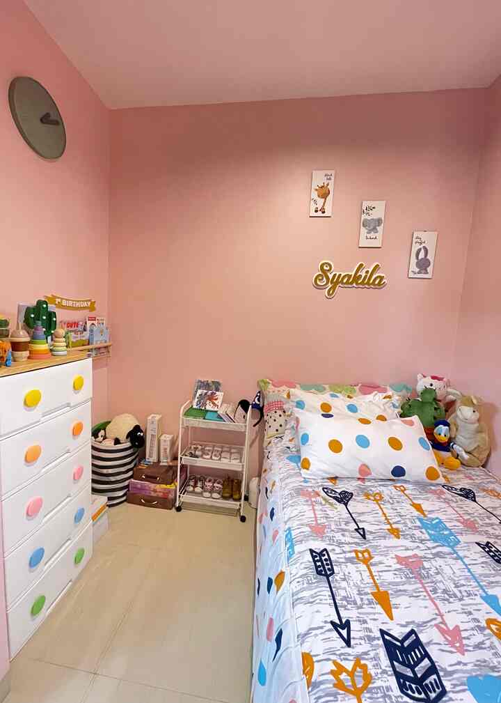 Kamar Tidur Anak🌈

#Kamar Tidur Anak
#KamarAnak
#InspirasiKamarAnak
#KamarMungil
#MinimalisModern
#Rumah Kecil
#50m2