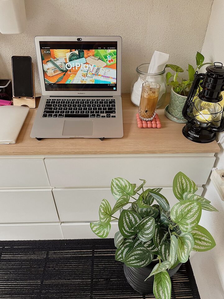 short form carousel card thumbnail