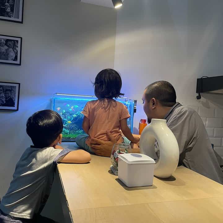 Dekor yang budget friendly

Beberapa produk ini membuat estetik tanpa mengeluarkan budget yg besar. Dan tentunyaa beberapa printilan ini hobinya digeser-geser agar tetap nyaman.

Selain menambah estetik, menambah ruangan wangi dan nyaman juga.

#DekorBudgetFriendly
#AestheticAffordable
 #SpillDecorLowBudget
#printilanrumah
#rumahdalamgangskm
#perabotrumah