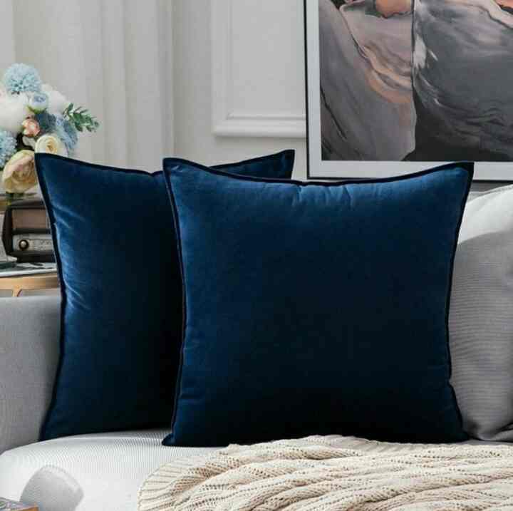 sarung bantal sofa suede