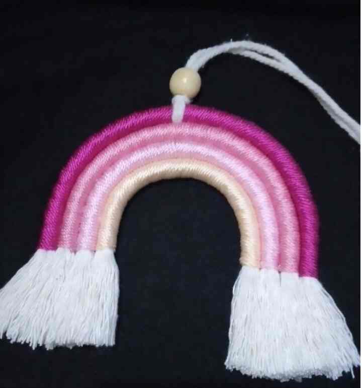 macrame keychain rainbow