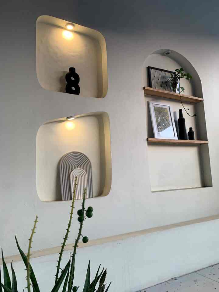 4 lampu-lampu outdoor yang mempercantik rumahmu!
• lampu downlight
• Lampu sorot (spotlight)
• Pendant lamp rotan
• Wall lamp

#Lighting #LampuIndoor #FasadInspo #InspirasiLampu #RumahSubsidi