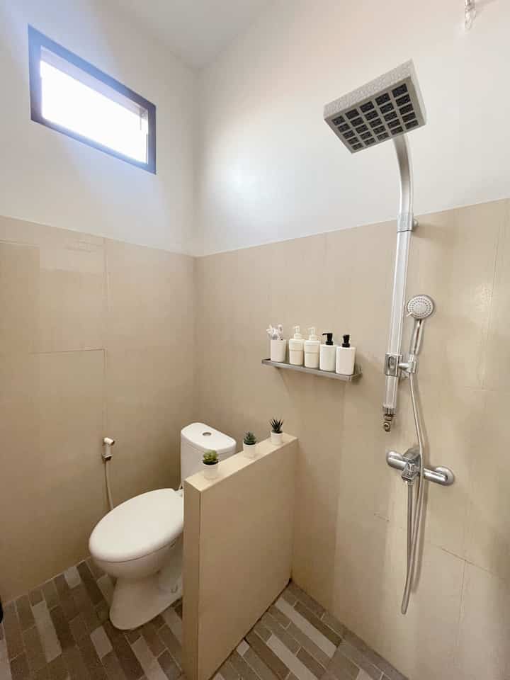 Kamar mandi mini✨

#insipirasikamarmandi
#kamar mandi
#ide kamar mandi
#kamarmandimungil
#minimalis
#50m2