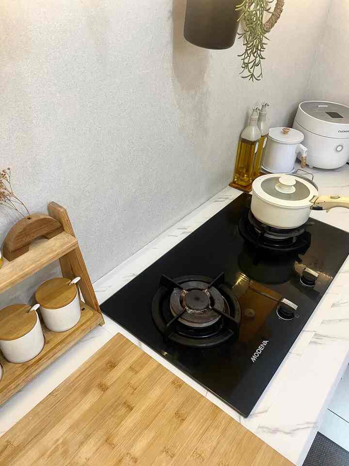 — Sedikit tentang dapur

#dapurminimalis #inspirasidapur #dapurmonochrome #designdapur #rumahminimalist #openspace

