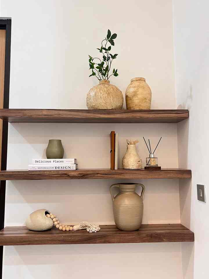 Berbagai dekorasi di sudut rumah kami. Kami terbiasa menempatkan dekorasi di sudut - sudut rumah kami sebagai elemen tambahan di dalam ruangan. 

#ambalan
#dekorasiruangan
#designinterior
#dekorasiruangtamu
#rumahcluster
#bekasi
#sudutrumah
#designrumah