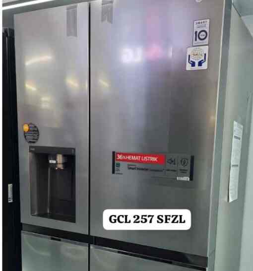 KULKAS SIDE BY SIDE C-L257SFZL 635 Liter