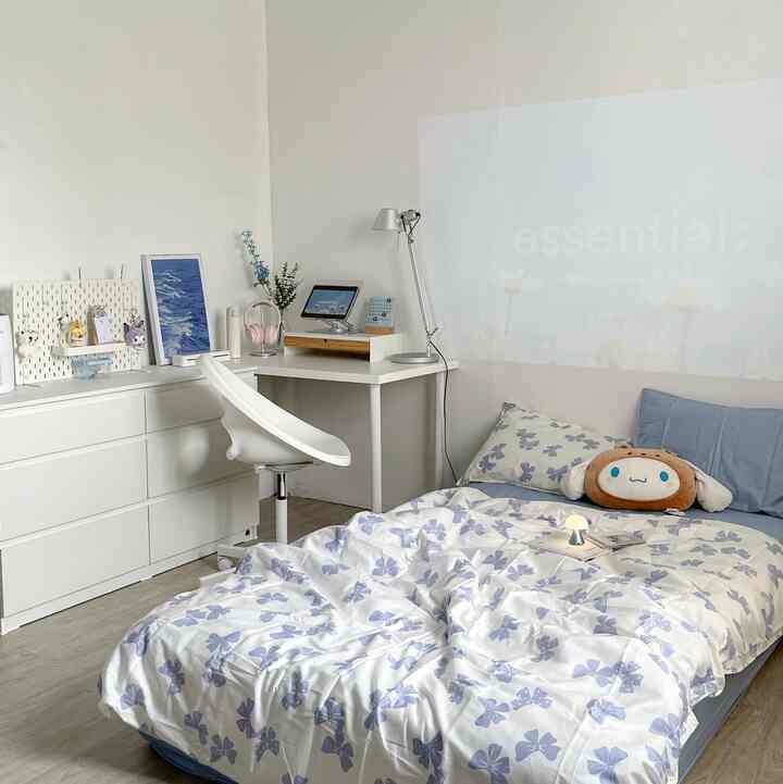 selamat datang di era kamar biruku🩵

#dekorasi ruangan #roominspo #aesthetic #aestheticroom #blueroom 